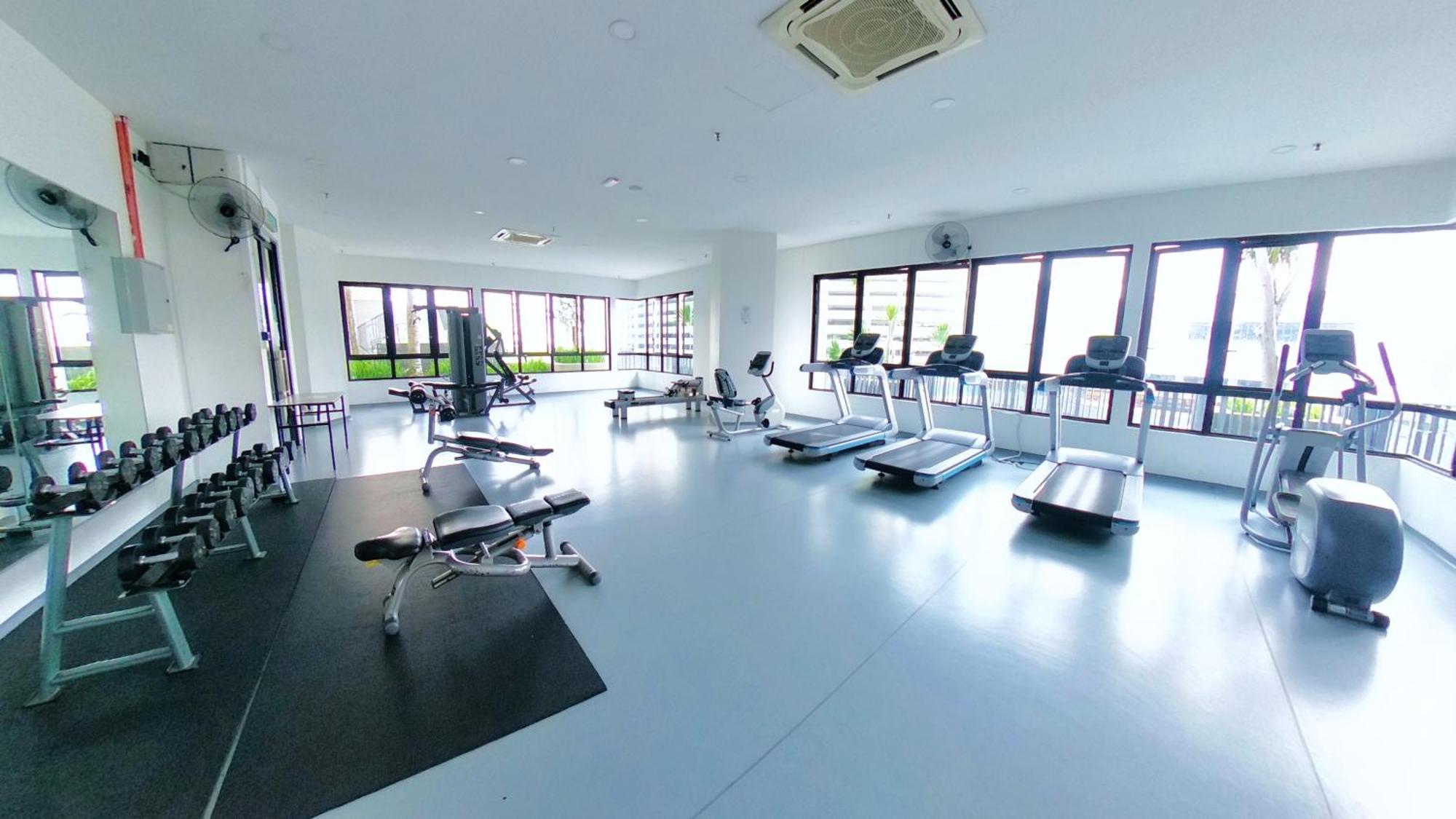 9Pax 2R2B Family Suite, I-City, I-Suite, Hyde, Beside Theme Park, Wifi 50-55" Smart Tv Shah Alam Kültér fotó