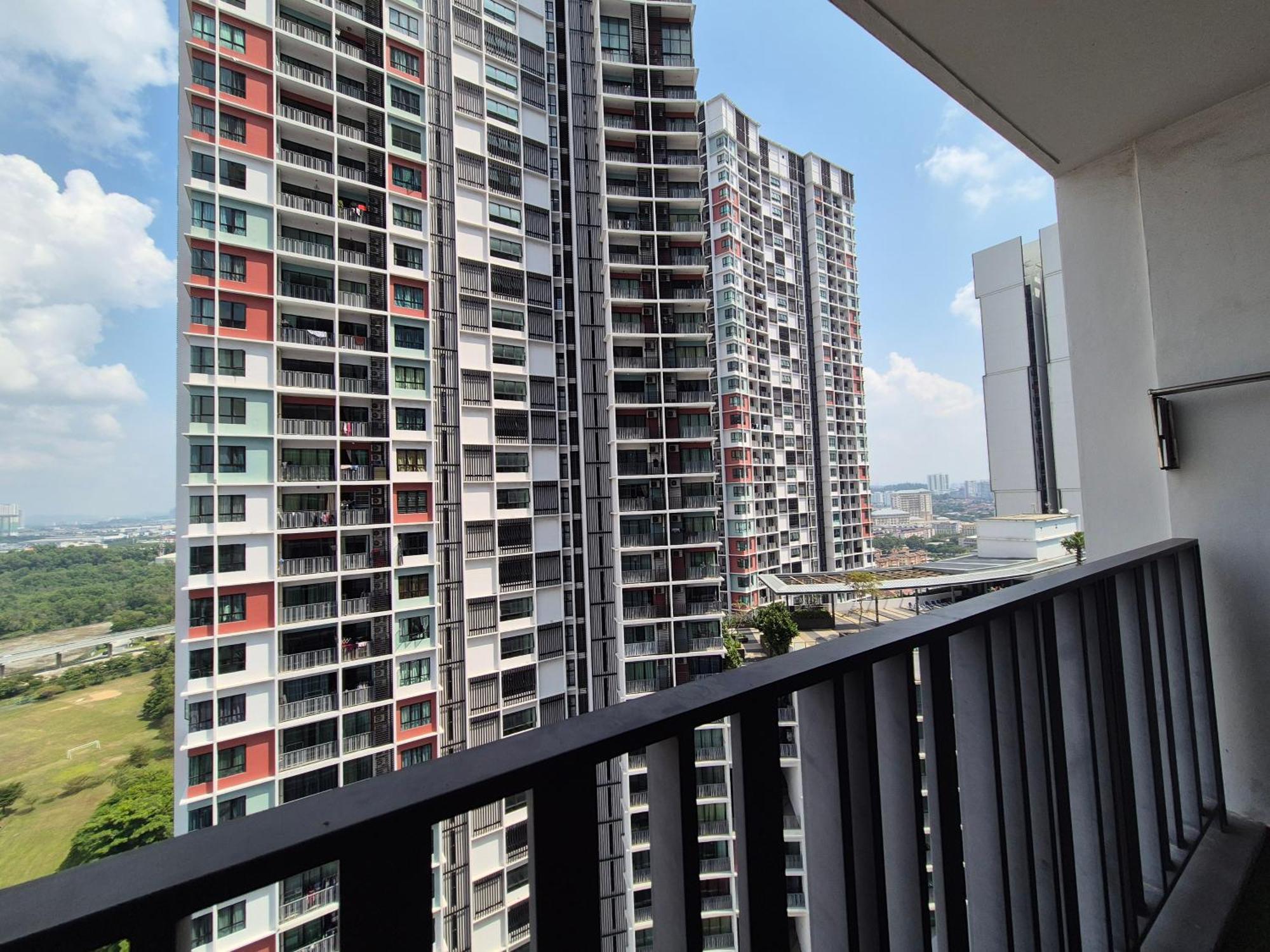 9Pax 2R2B Family Suite, I-City, I-Suite, Hyde, Beside Theme Park, Wifi 50-55" Smart Tv Shah Alam Kültér fotó